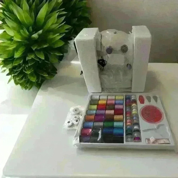 FitSew Mini Sewing Machine - Picture 6 of 9